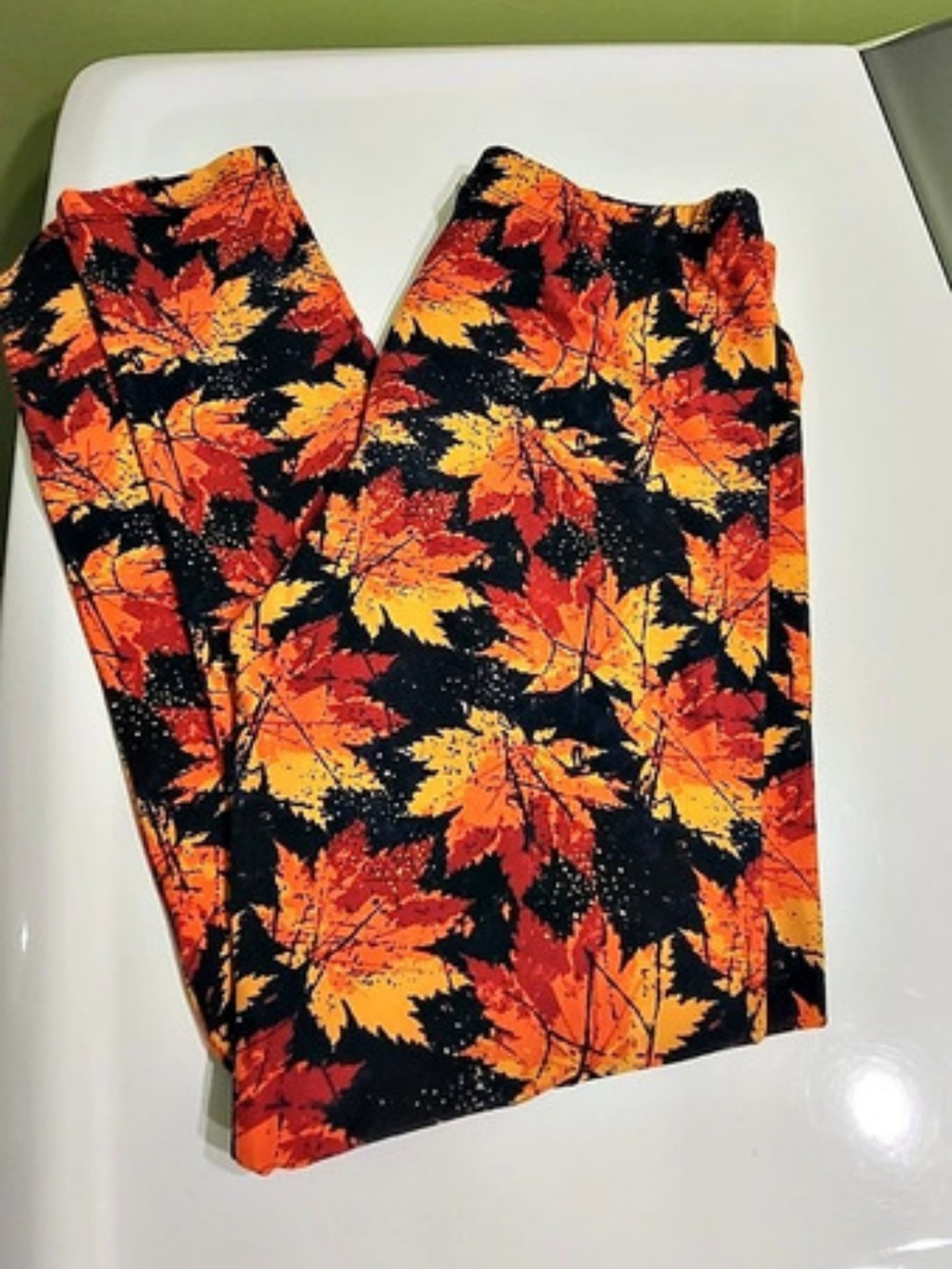 SweetLegs Golden Hour Leggings Orange & Black